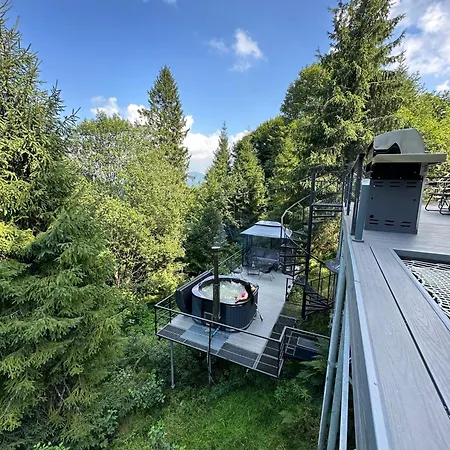 Forest Hub *