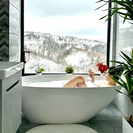 Forest Hub Chalet Slavske