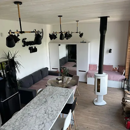 Forest Hub Alpstuga *