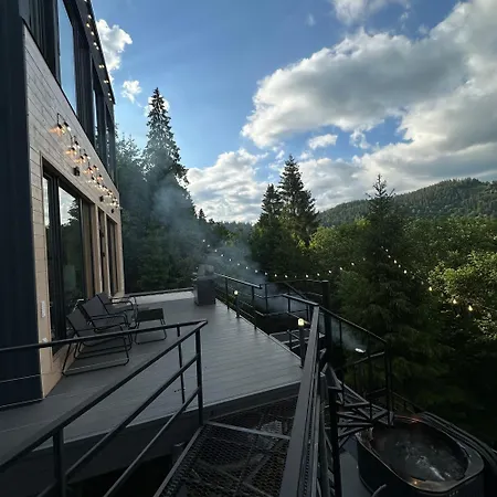 Forest Hub * 斯拉夫西克