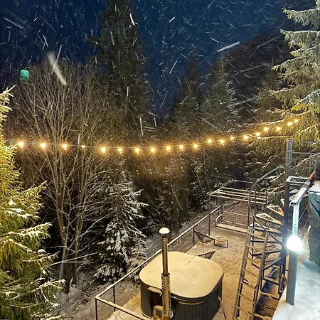 Chalet Forest Hub *