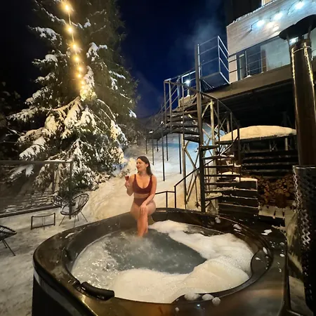 Alpstuga Forest Hub Slavske